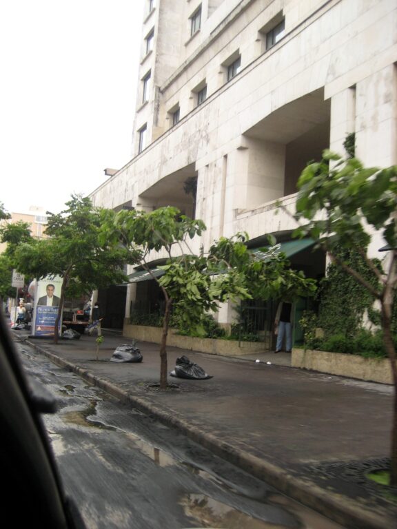 Bolsas de arena en la banqueta