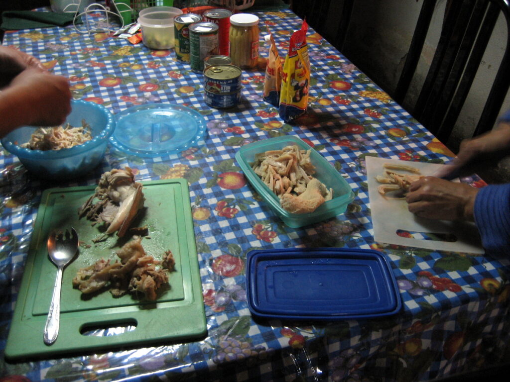 Comenzando a picar los ingredientes