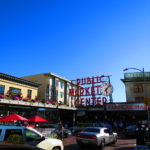 Escuché de buenos lugares para comer en Pike Place Market, pero siempre está lleno 😥